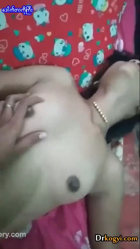 အိမ်ကမိန်းမကိုရှယ်ဖုတ်တာလေး