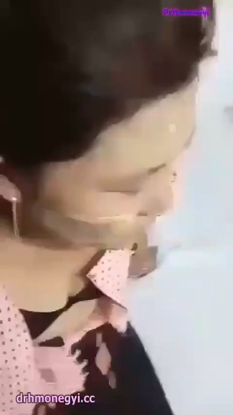 ပါးကွပ်လေးနဲ့