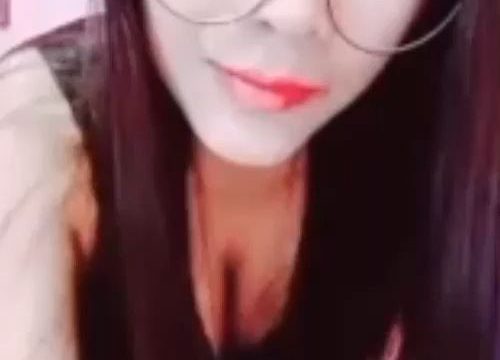 စောက်ရမ်းထန်နေတဲ့ပူစီအလန်းစားကြီး