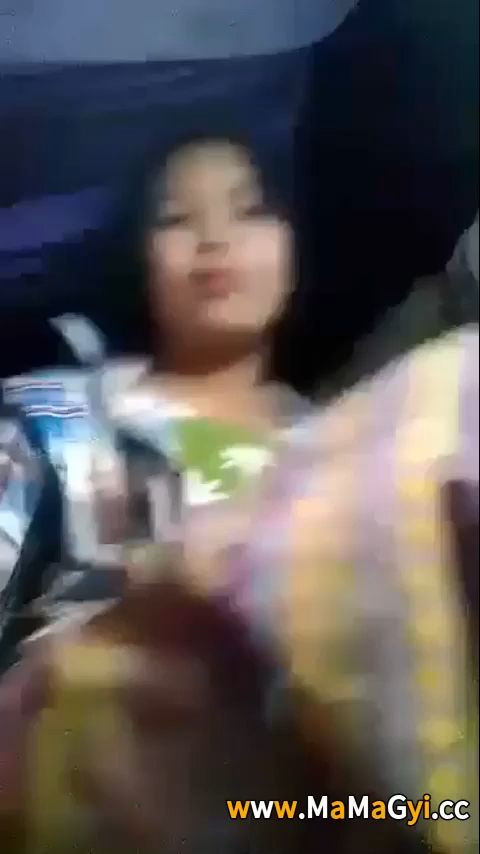 တောသူစောက်ဖုတ်ဆိုတော့နဲနဲတော့မဲတယ်