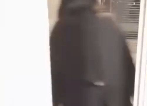 ဒီလိုပူစီသန့်သန့်အထန်မျိုးမှခိုက်တာ