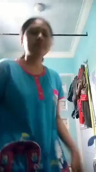 ရေချိုးခန်းထဲမှာပြတဲ့အကိတ်မမကြီး