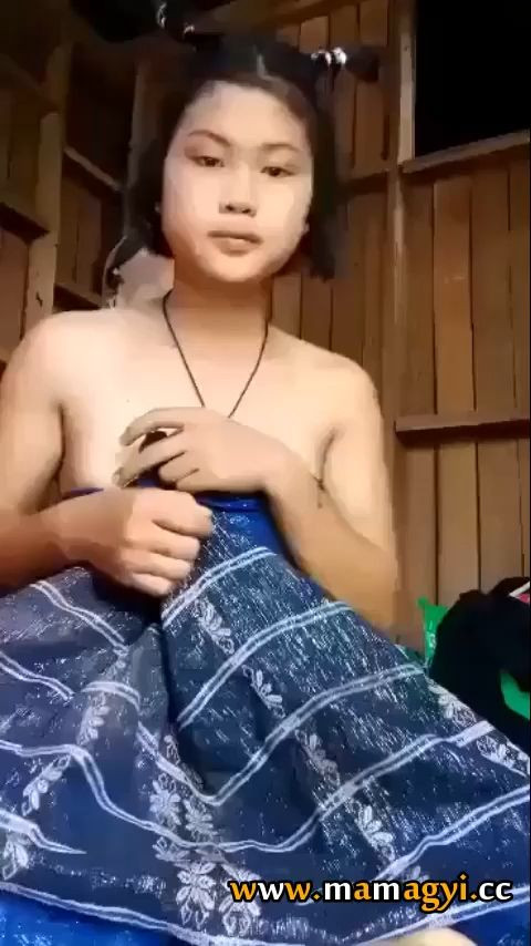ပူစီနုနုအငုံးလေးနောက်တကား
