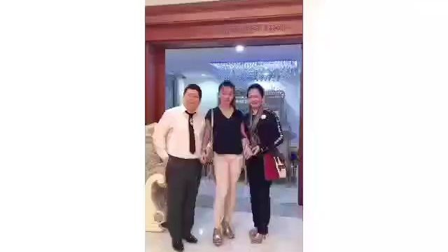 ဂျီဆိုပီးဂျင်းထည့်နေတာလေး