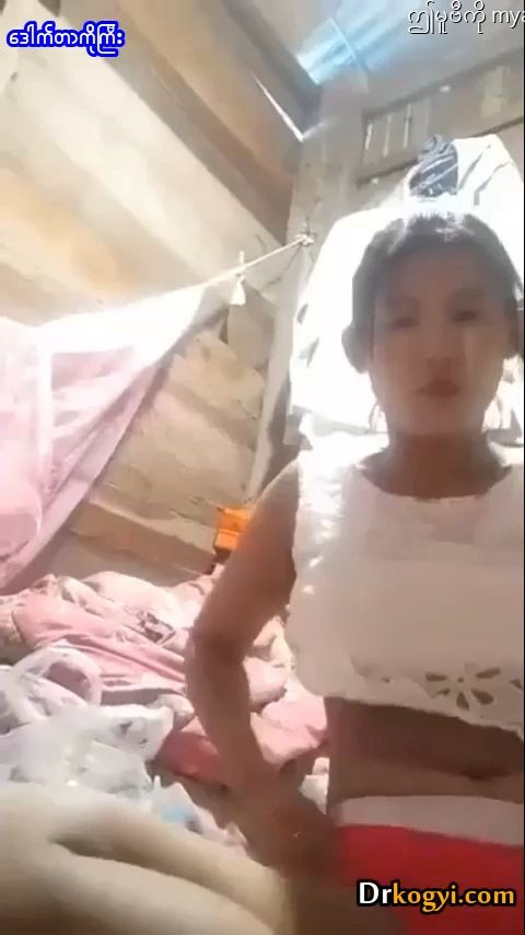 စောက်ရမ်းထန်နေတဲ့တောသူလေး