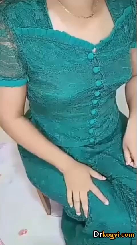 မမနဒီအရမ်းထန်နေတာ‌လေးဂလုကြ