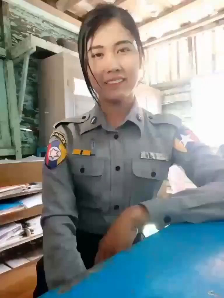 သင်းလဲ့လဲ့ကြူ