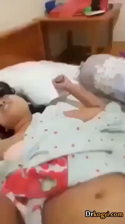 အော်နေတာဘဲ